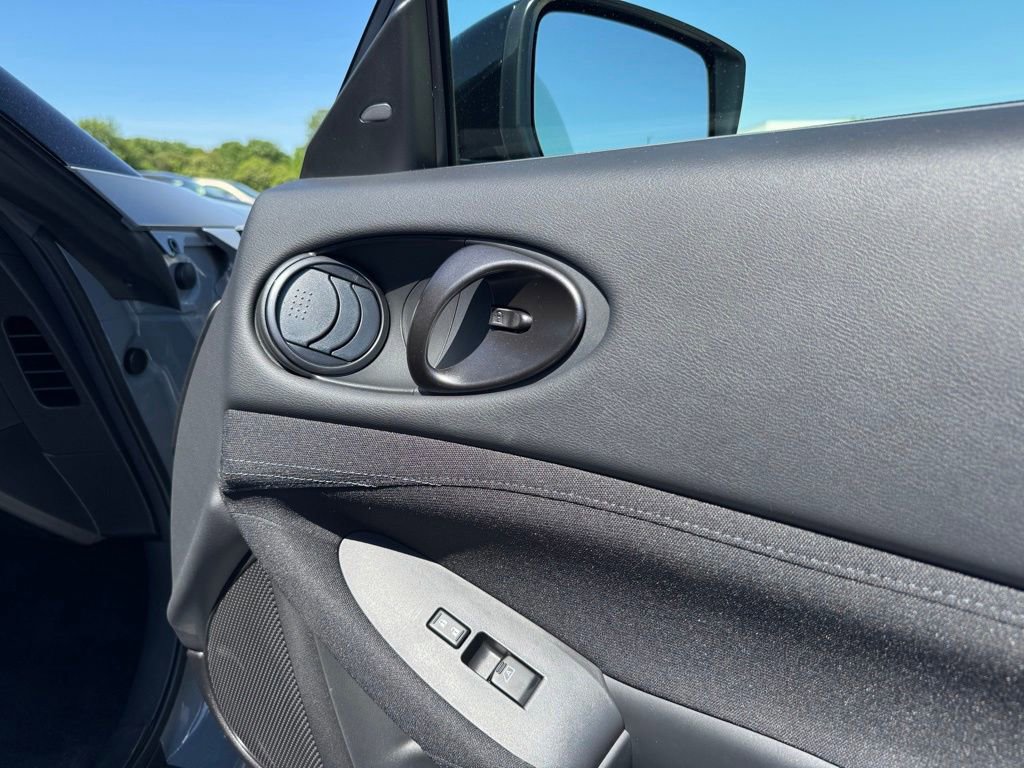 Used 2024 Nissan Z Sport w/ Floor Mat Package RWD image 30