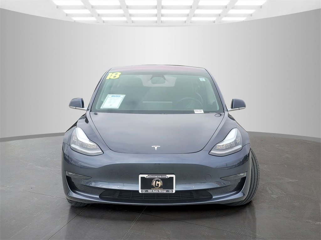 Used 2018 Tesla Model 3 Long Range image 2