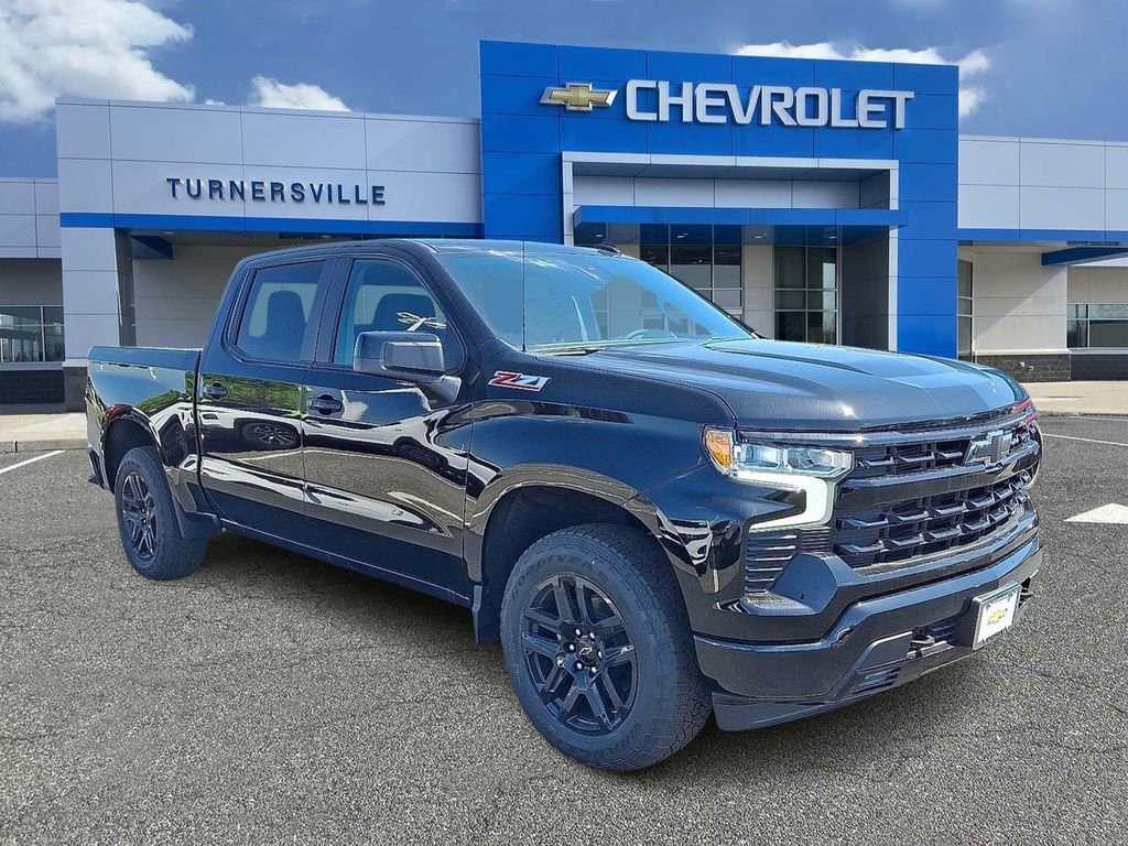 New 2026 Chevrolet Silverado 1500 RST w/ Z71 Off-Road Package AWD/4WD image 2