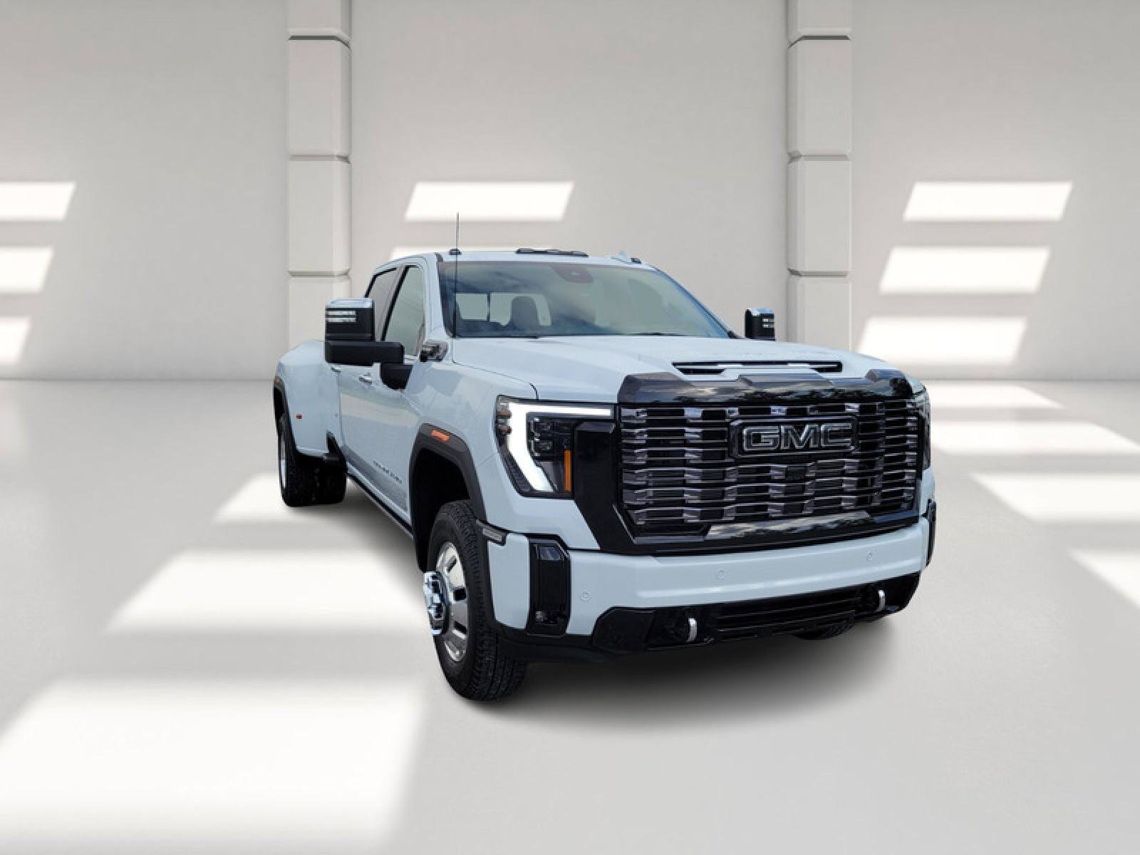 New 2026 GMC Sierra 3500 Denali Ultimate image 3