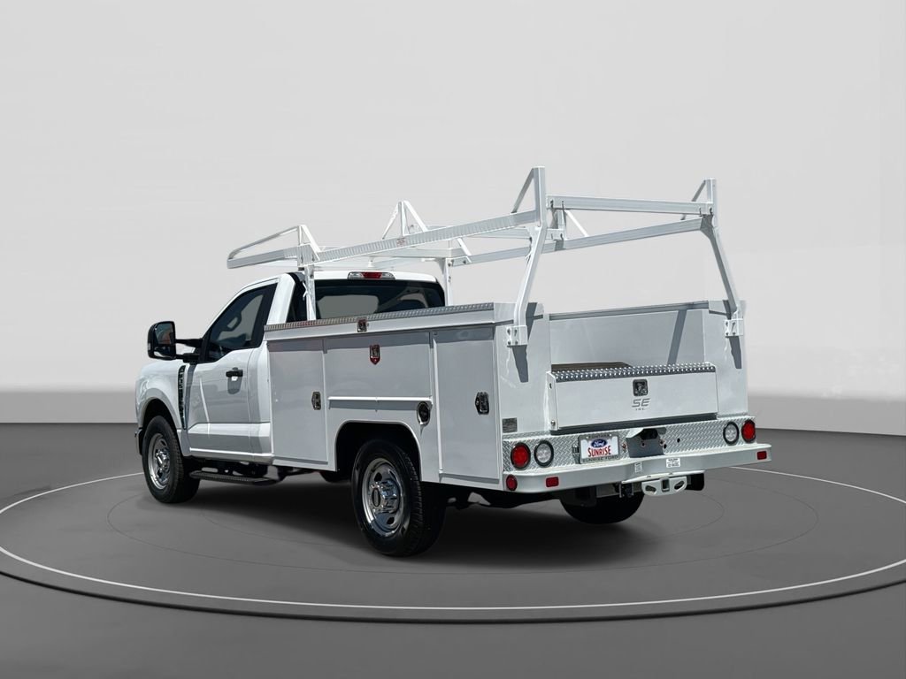New 2025 Ford F350 XL w/ XL Chrome Package image 2
