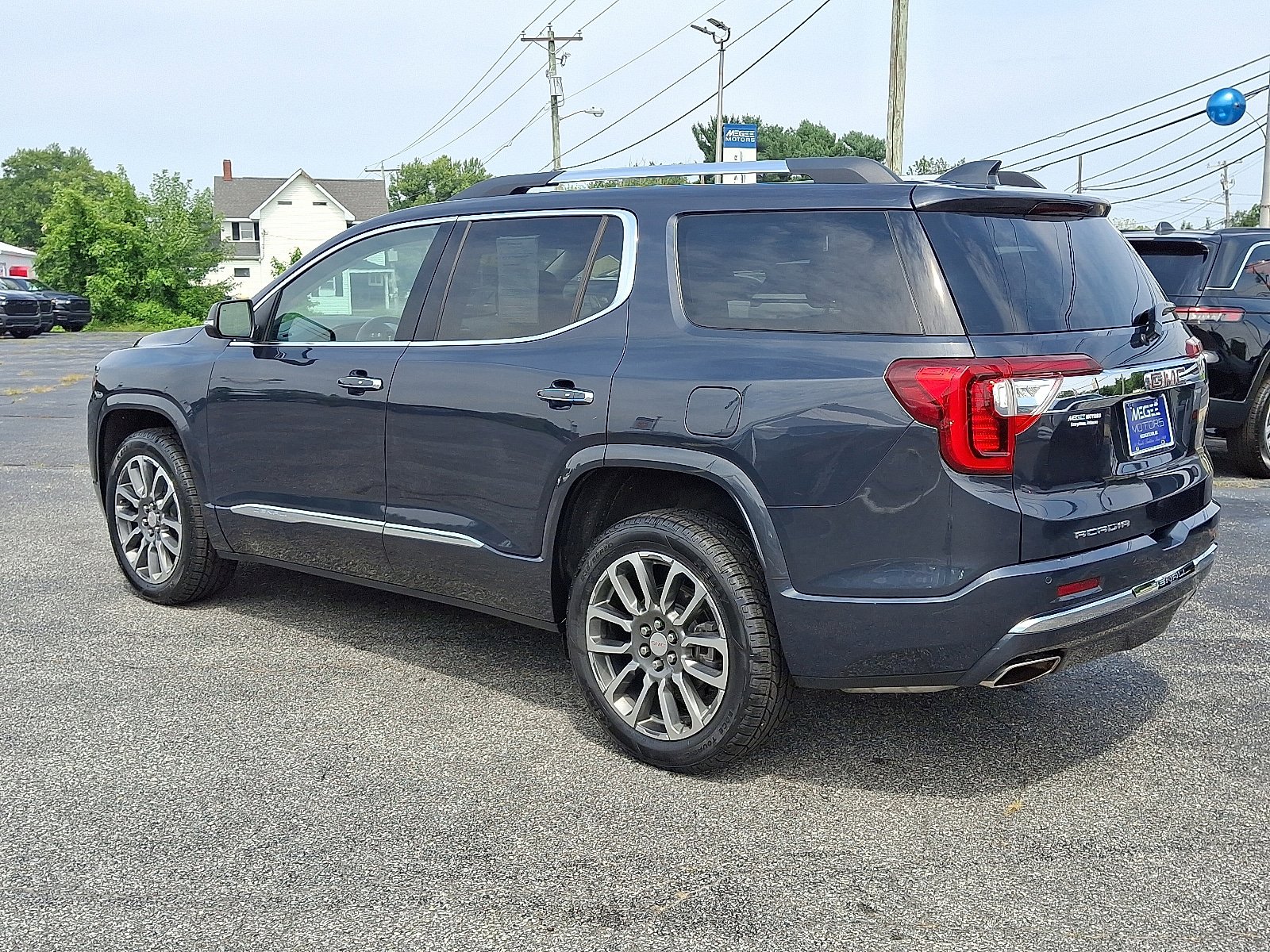 Used 2021 GMC Acadia Denali FWD image 4
