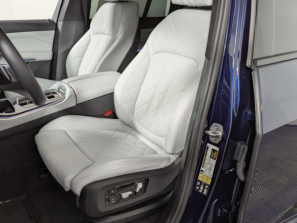 Certified 2024 BMW X5 M60i image 19