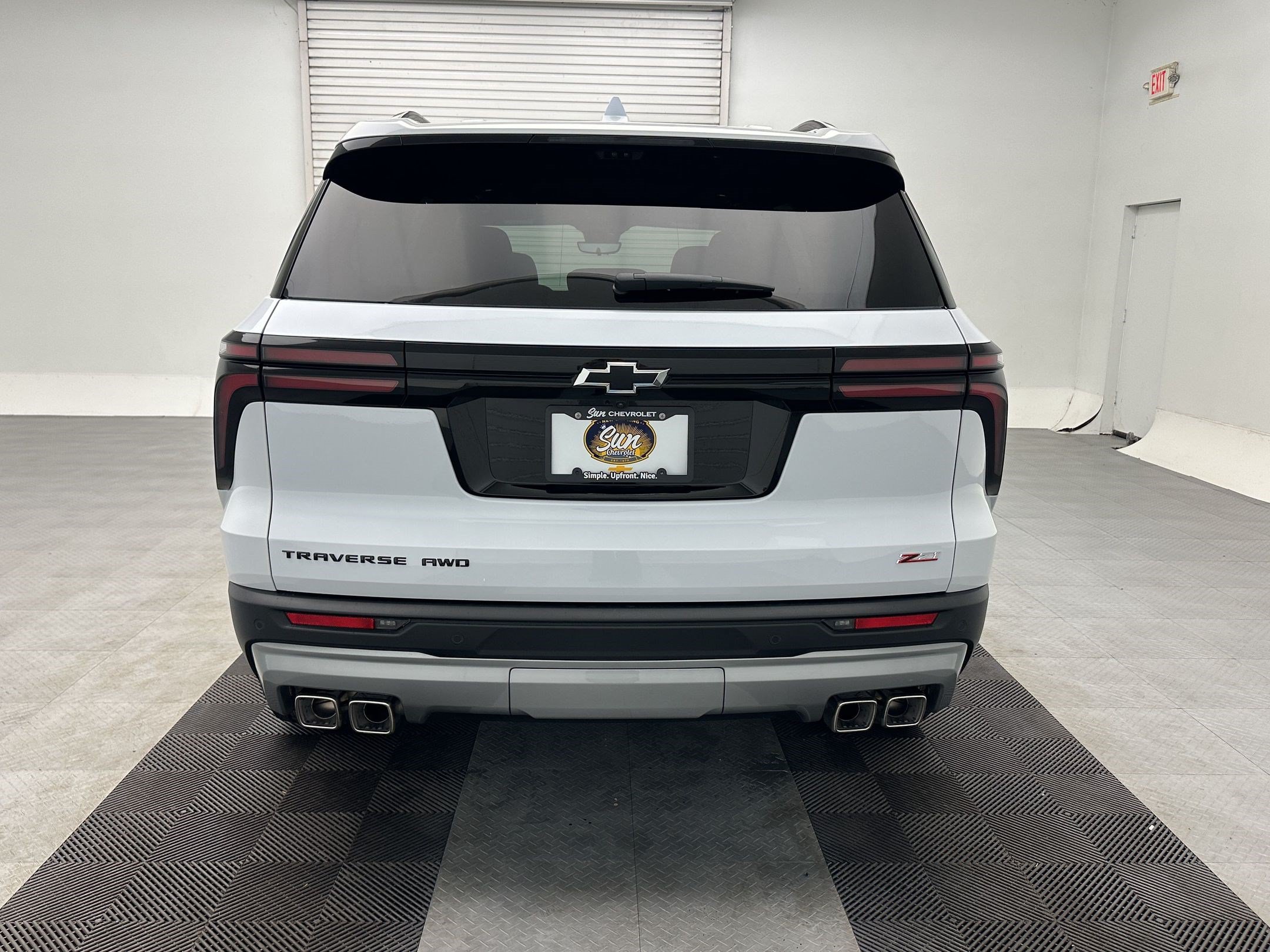 New 2027 Chevrolet Traverse Z71 w/ Driver Confidence Package AWD/4WD image 10