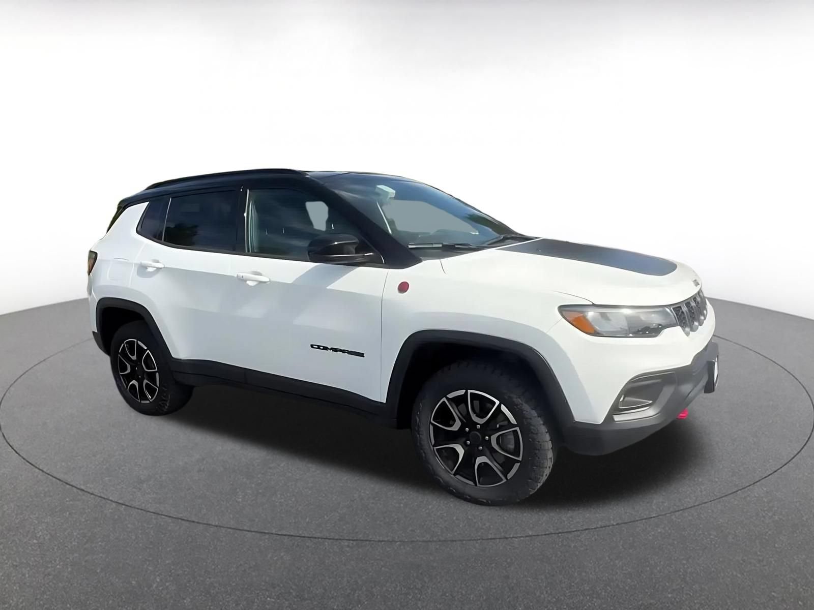 Used 2025 Jeep Compass Trailhawk AWD/4WD video 2