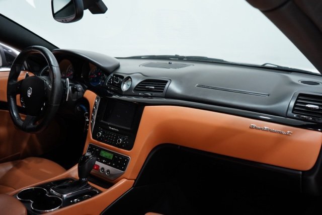 Used 2016 Maserati GranTurismo Convertible image 14