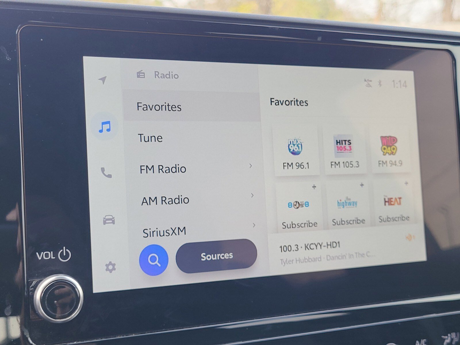 Used 2025 Subaru Solterra Premium image 20