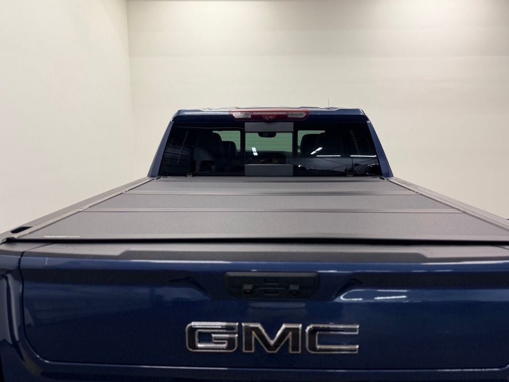 Used 2024 GMC Sierra 1500 Denali Ultimate AWD/4WD image 5