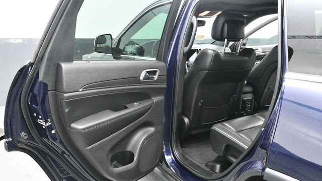 Used 2018 Jeep Grand Cherokee Limited AWD/4WD image 20