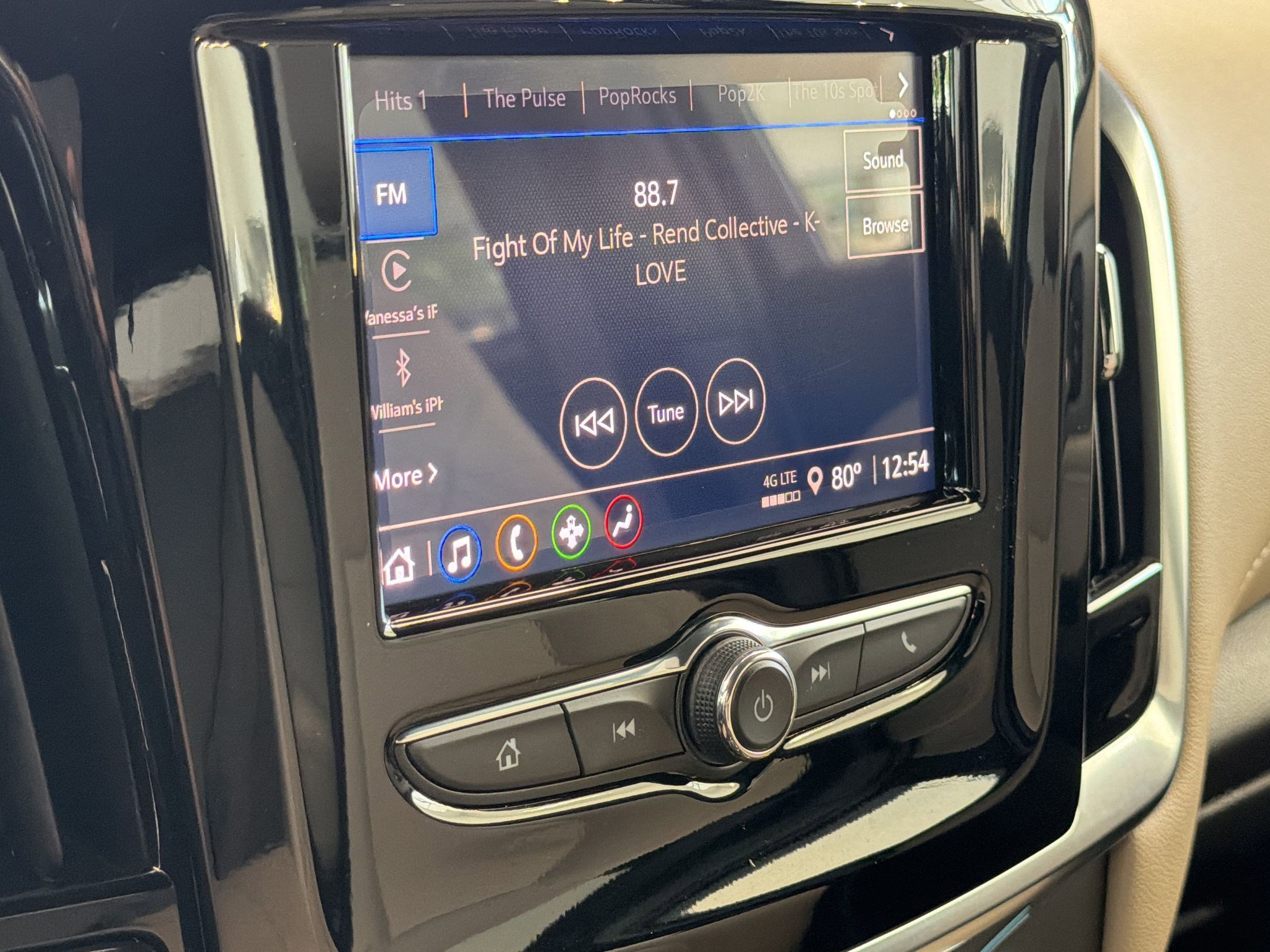 Used 2023 Chevrolet Traverse LS w/ Safety Package FWD image 23