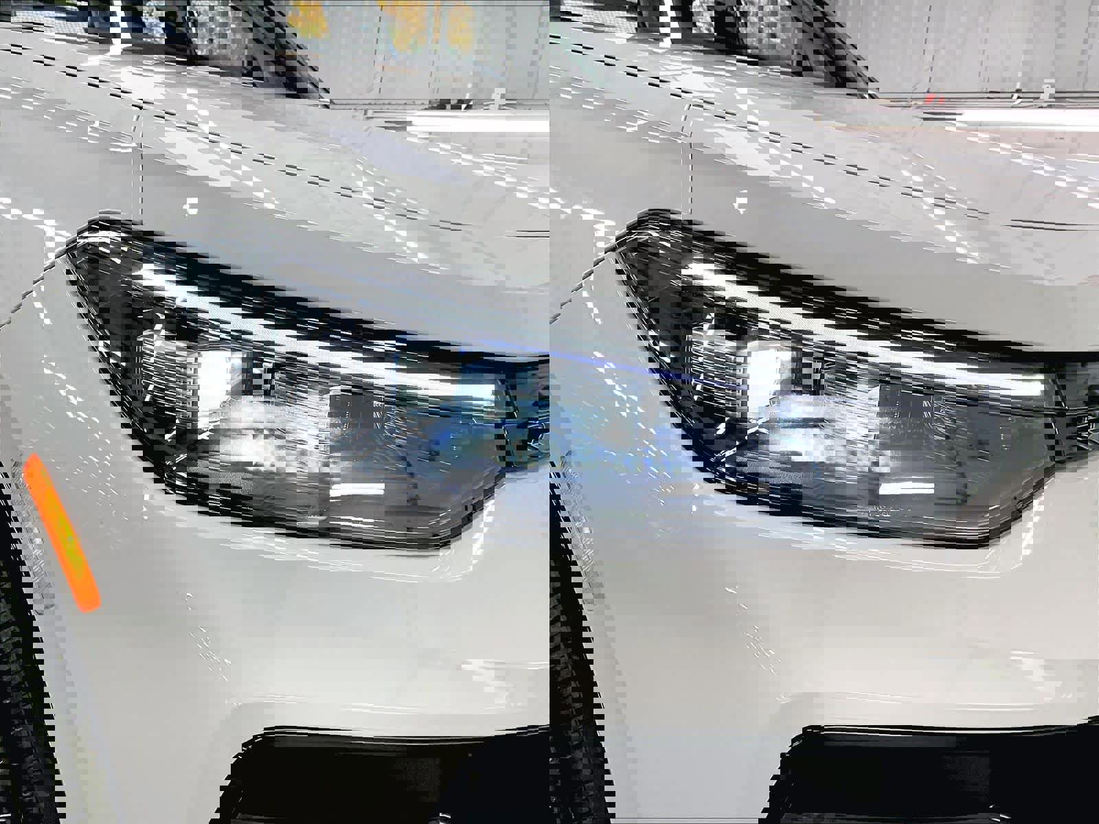 New 2026 Volkswagen Tiguan SE R-Line image 32