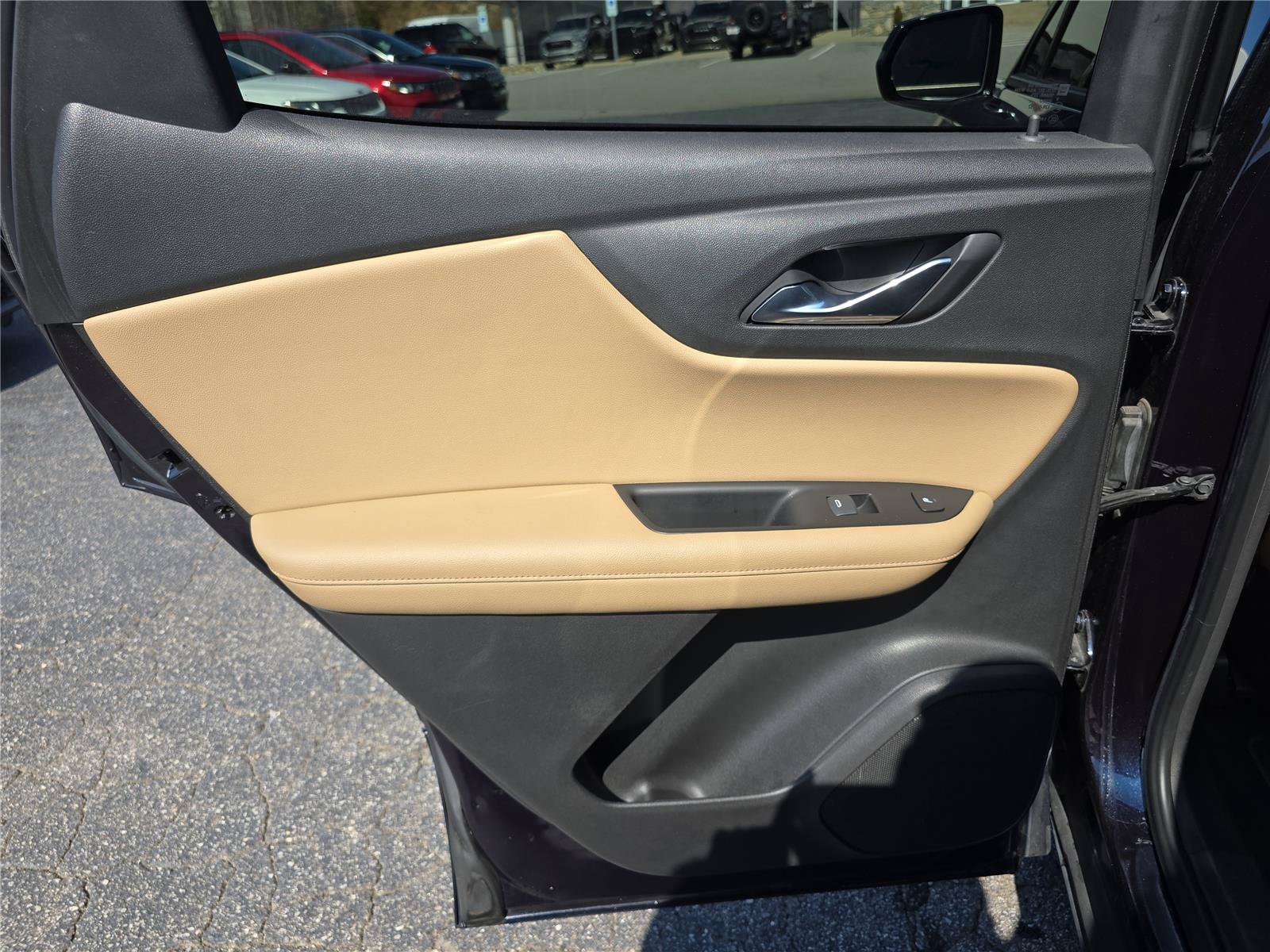 Used 2020 Chevrolet Blazer Premier w/ Driver Confidence II Package FWD image 14