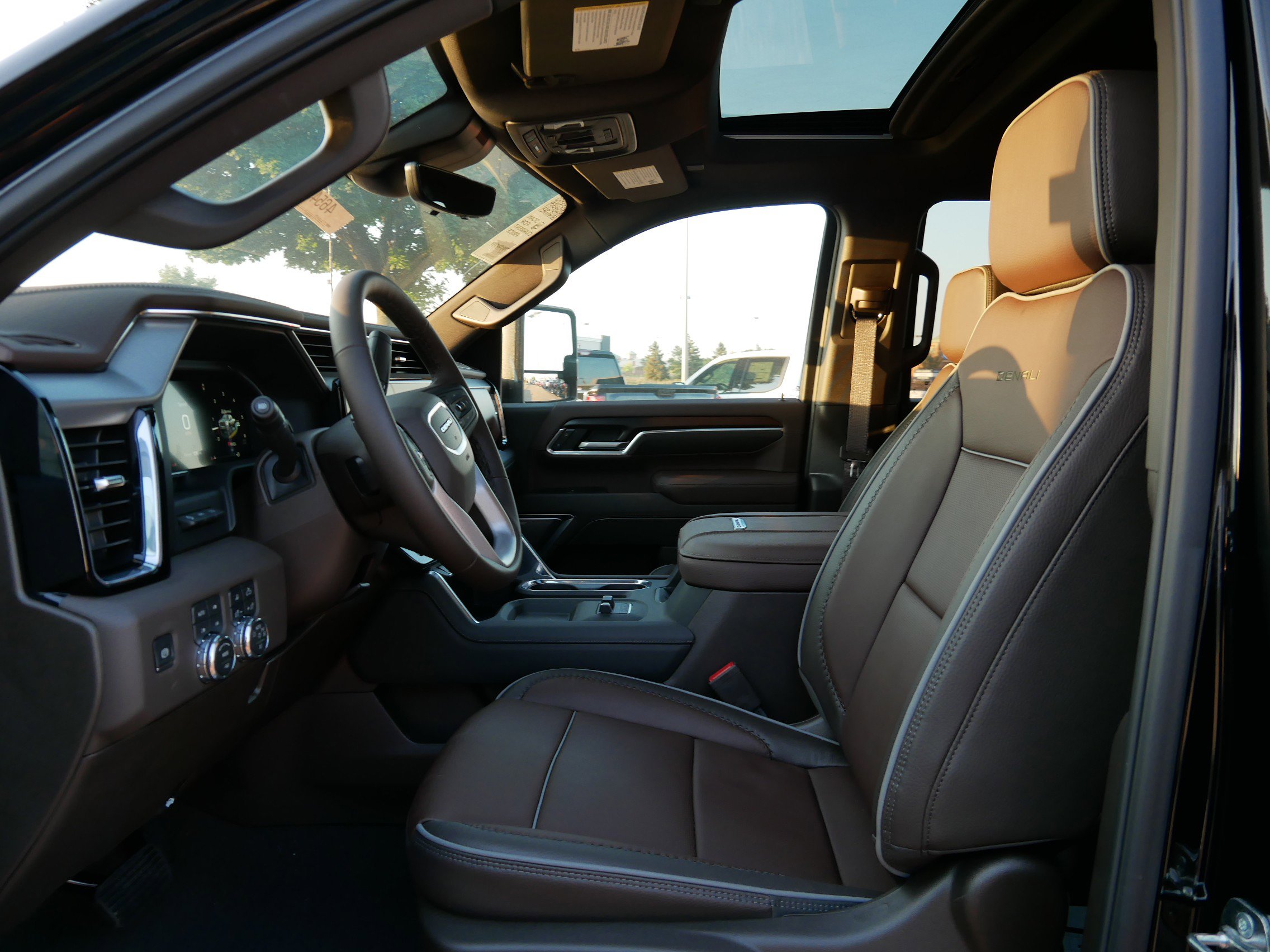 New 2026 GMC Sierra 3500 Denali w/ Denali Reserve Package image 6