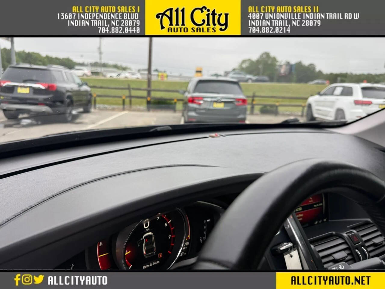 Used 2017 Volvo XC60 T6 Dynamic w/ Preferred Option Package AWD/4WD image 30
