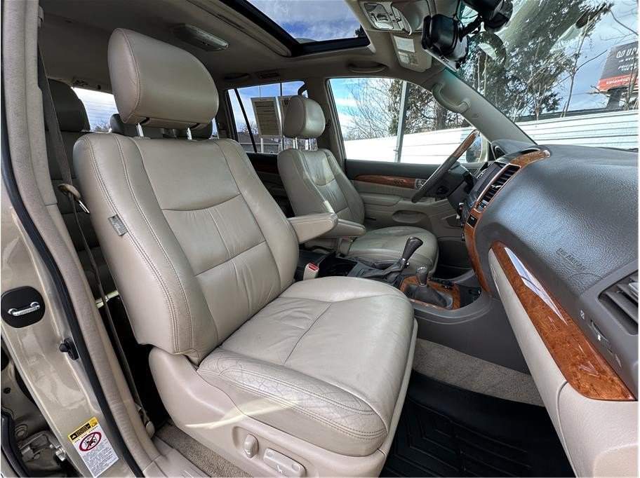 Used 2004 Lexus GX 470 AWD/4WD image 14