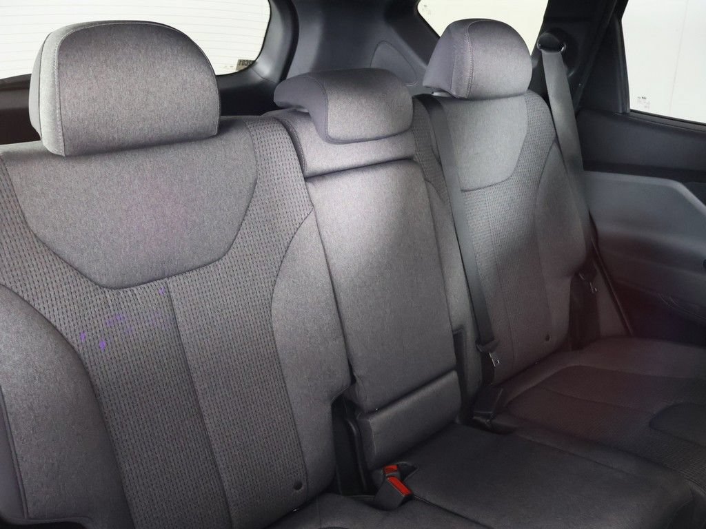 Used 2023 Hyundai Santa Fe Blue AWD/4WD image 33