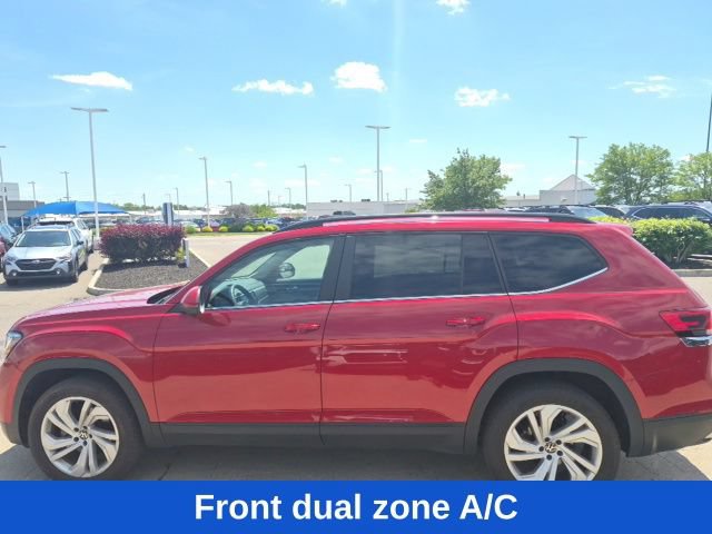 Used 2023 Volkswagen Atlas SE AWD/4WD image 2