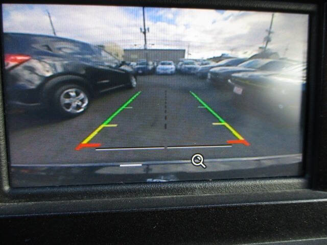 Used 2017 Ford Mustang Coupe image 12