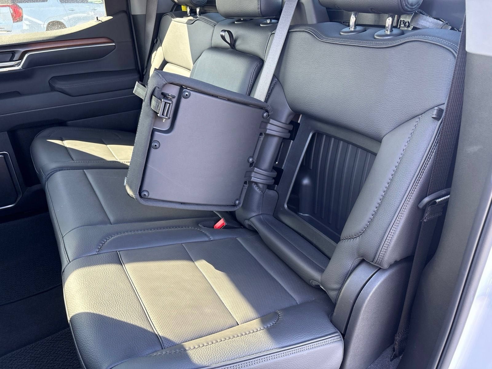 Used 2025 GMC Sierra 1500 Denali w/ Denali Reserve Package AWD/4WD image 21