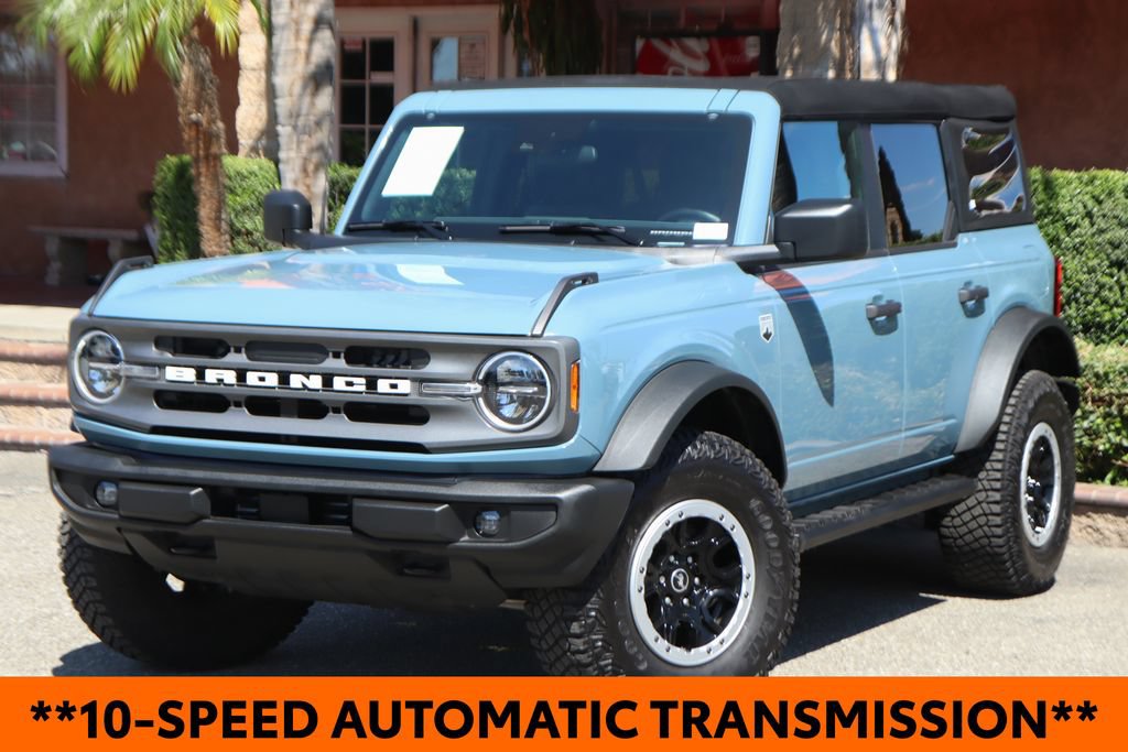 Used 2023 Ford Bronco Big Bend w/ Sasquatch Package AWD/4WD image 4