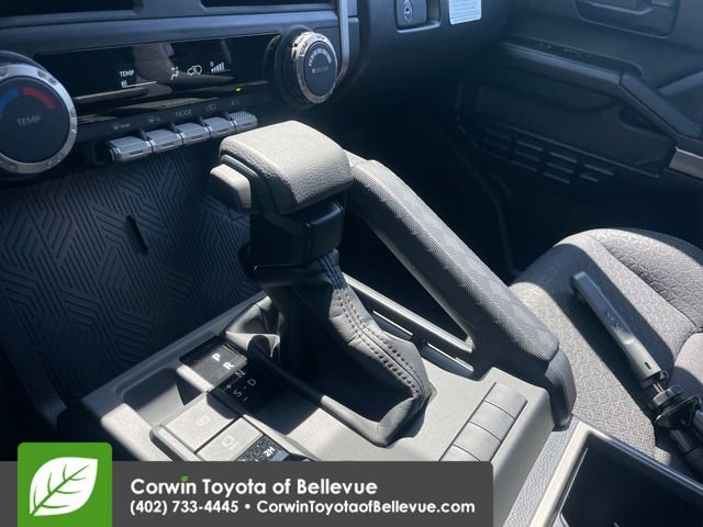 New 2026 Toyota 4Runner SR5 AWD/4WD image 14