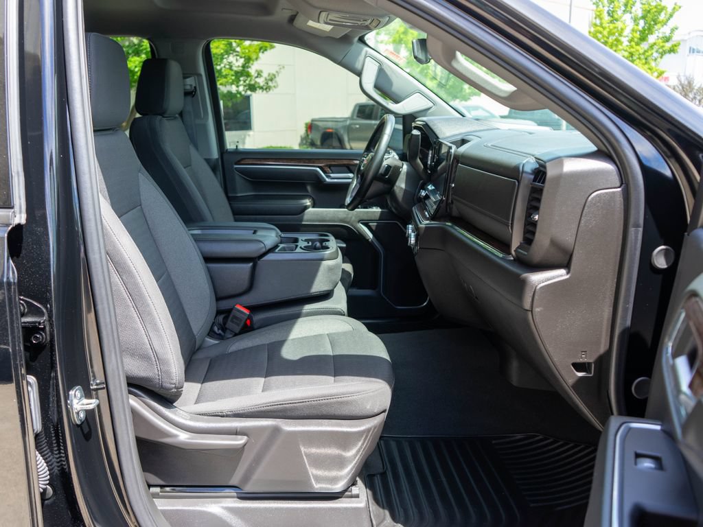 Certified 2024 GMC Sierra 1500 Elevation AWD/4WD image 10