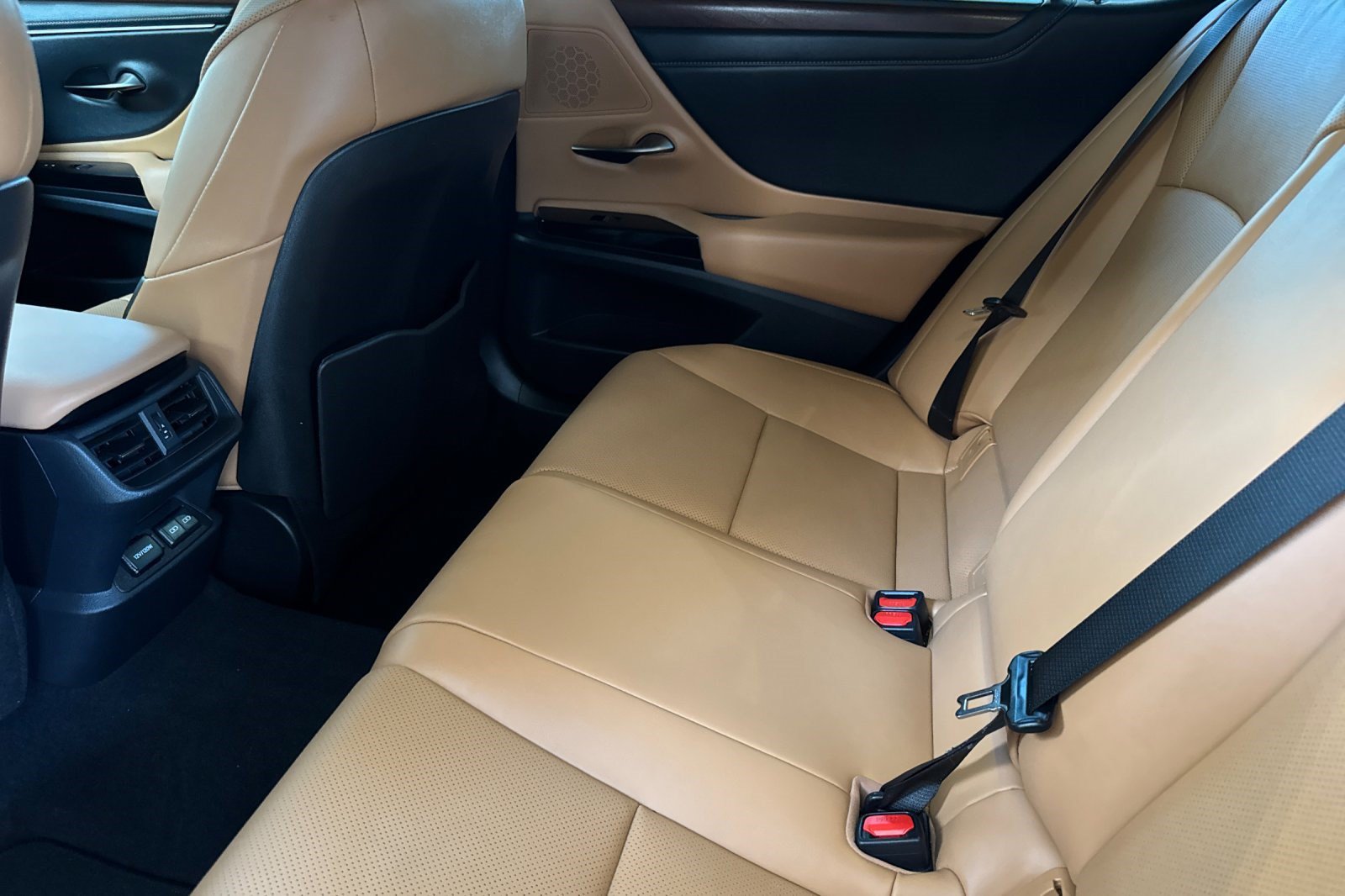 Certified 2025 Lexus ES 350 w/ Premium Package FWD image 15