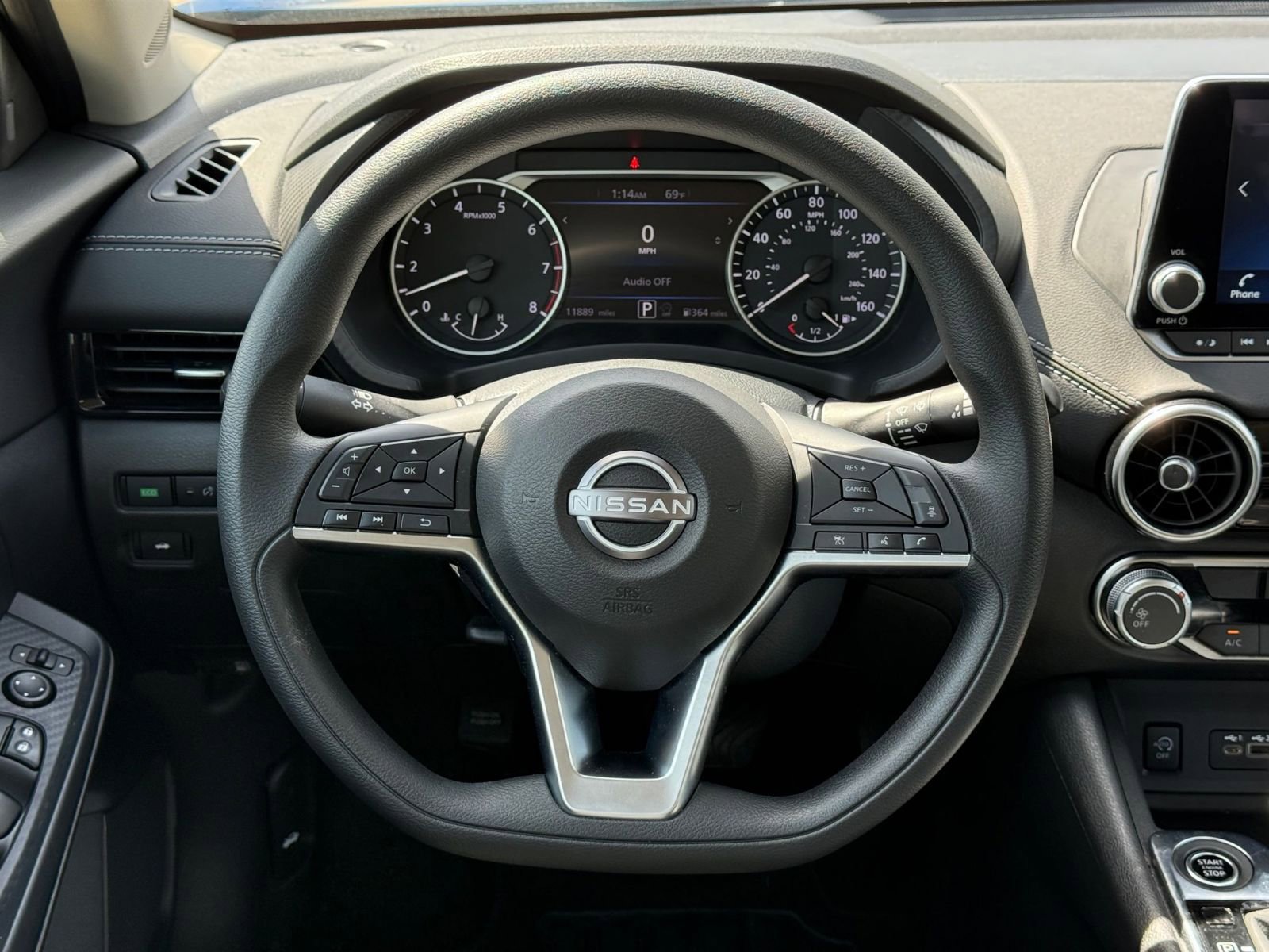 Used 2025 Nissan Sentra SV image 28