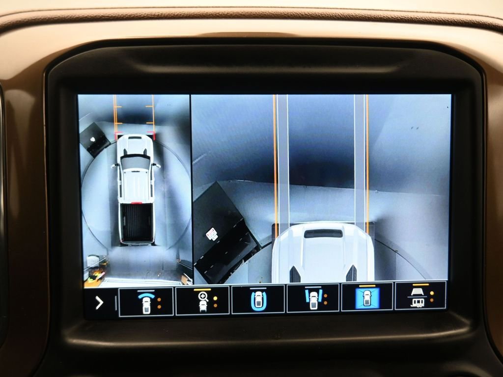 Used 2022 Chevrolet Silverado 2500 High Country w/ Safety Package II image 23