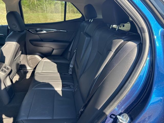 Used 2023 Buick Envision Essence image 13
