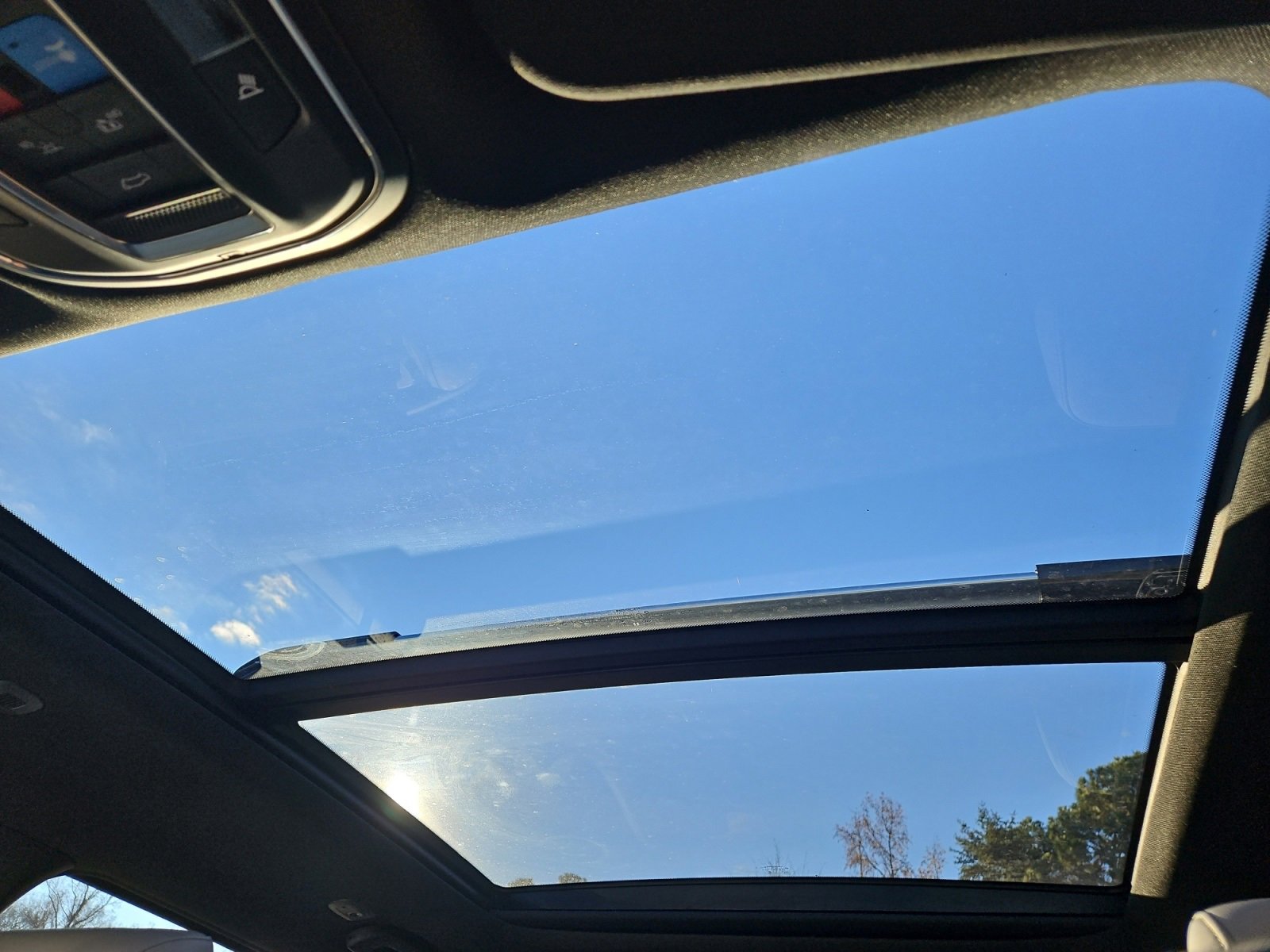 New 2025 Jeep Wagoneer 4WD image 30