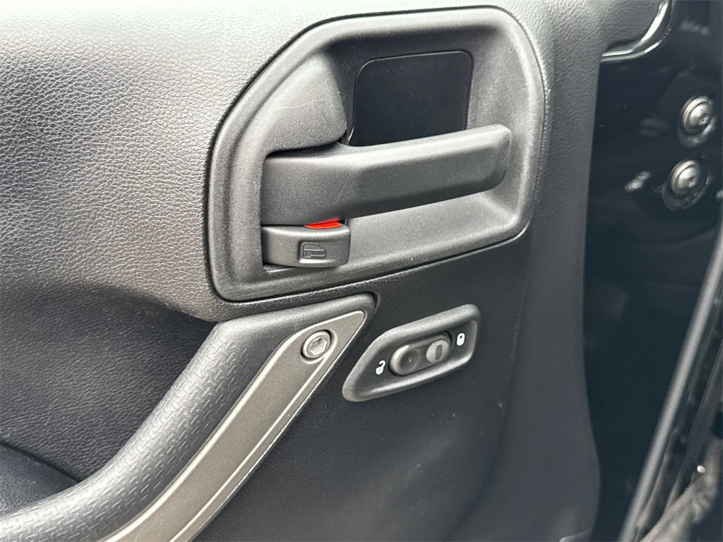 Used 2014 Jeep Wrangler Unlimited Sport w/ Quick Order Package 24S image 27