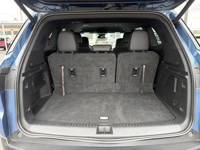 Certified 2025 Buick Enclave Preferred FWD image 6