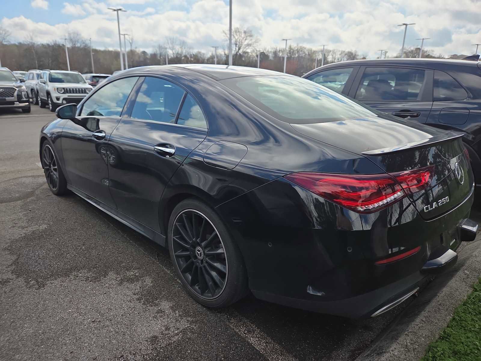 Used 2023 Mercedes-Benz CLA 250 image 4