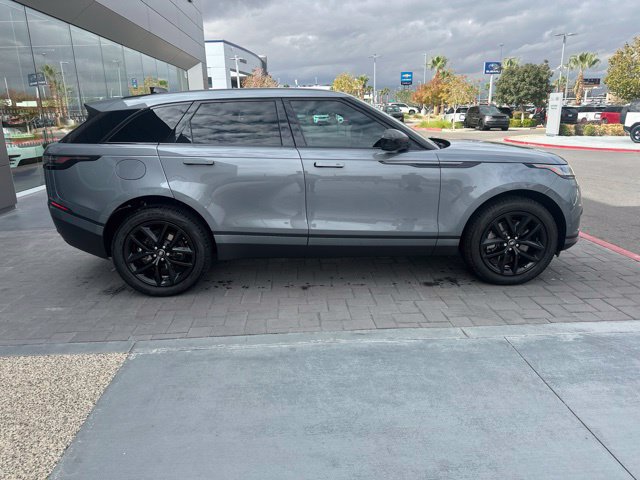 Used 2026 Land Rover Range Rover Velar S AWD/4WD image 4