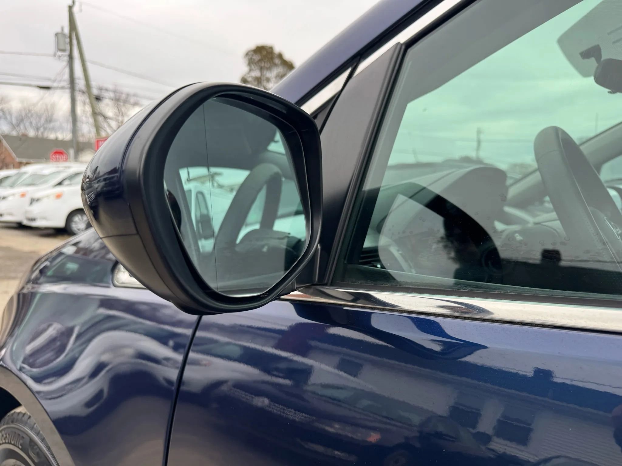 Used 2015 Honda Odyssey EX image 88