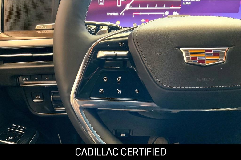 Used 2026 Cadillac Escalade ESV Platinum Sport image 23
