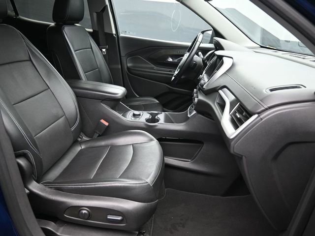 Used 2023 GMC Terrain SLT image 31