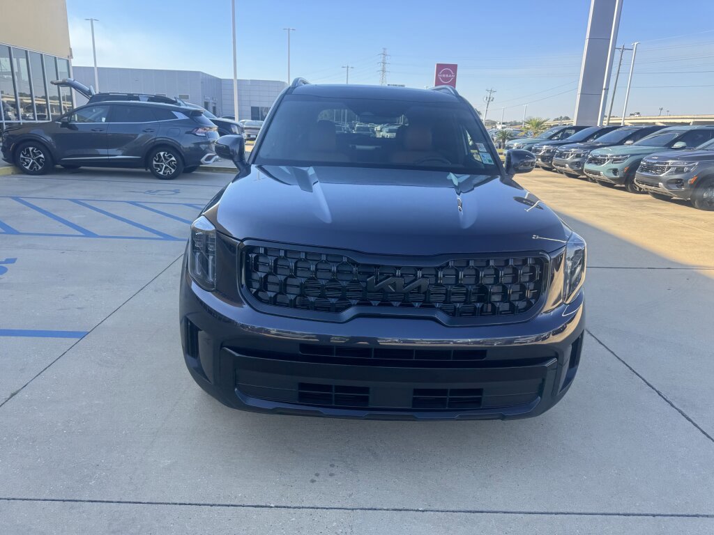 Used 2025 Kia Telluride EX X-Line image 6
