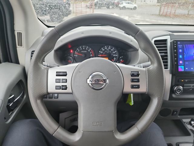 Used 2019 Nissan Frontier SV image 19