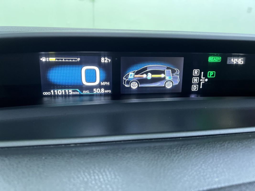 Used 2017 Toyota Prius FWD image 19