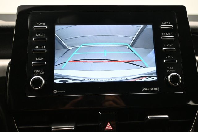 Used 2022 Toyota Camry SE FWD image 16