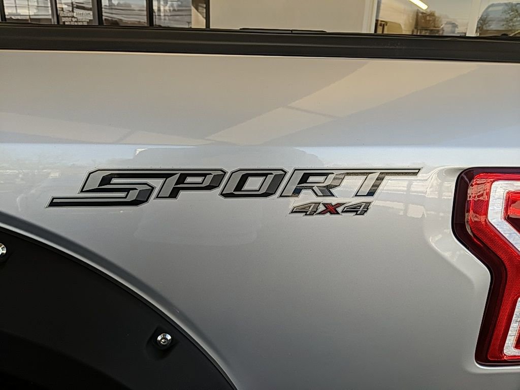 Used 2018 Ford F150 XLT w/ Equipment Group 302A Luxury image 11