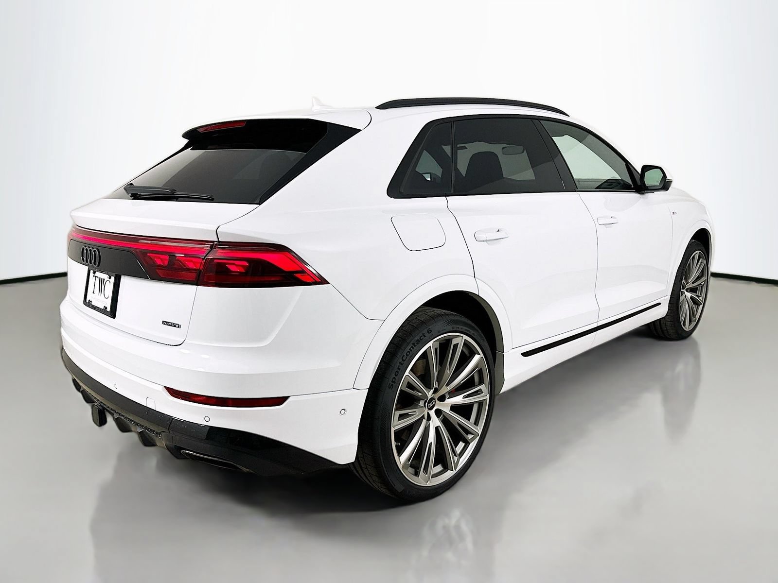 New 2026 Audi Q8 Prestige AWD/4WD image 5