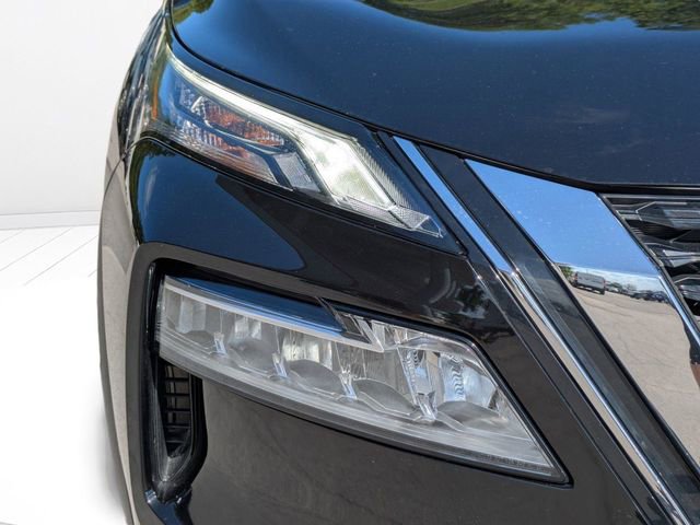 Used 2022 Nissan Rogue SV image 10