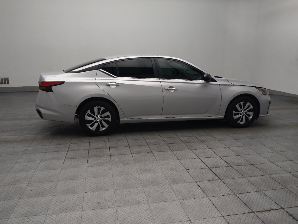Used 2024 Nissan Altima 2.5 S FWD image 10