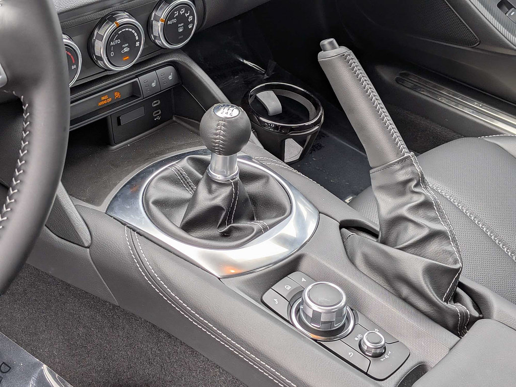 Used 2026 MAZDA MX-5 Miata Grand Touring RWD image 41