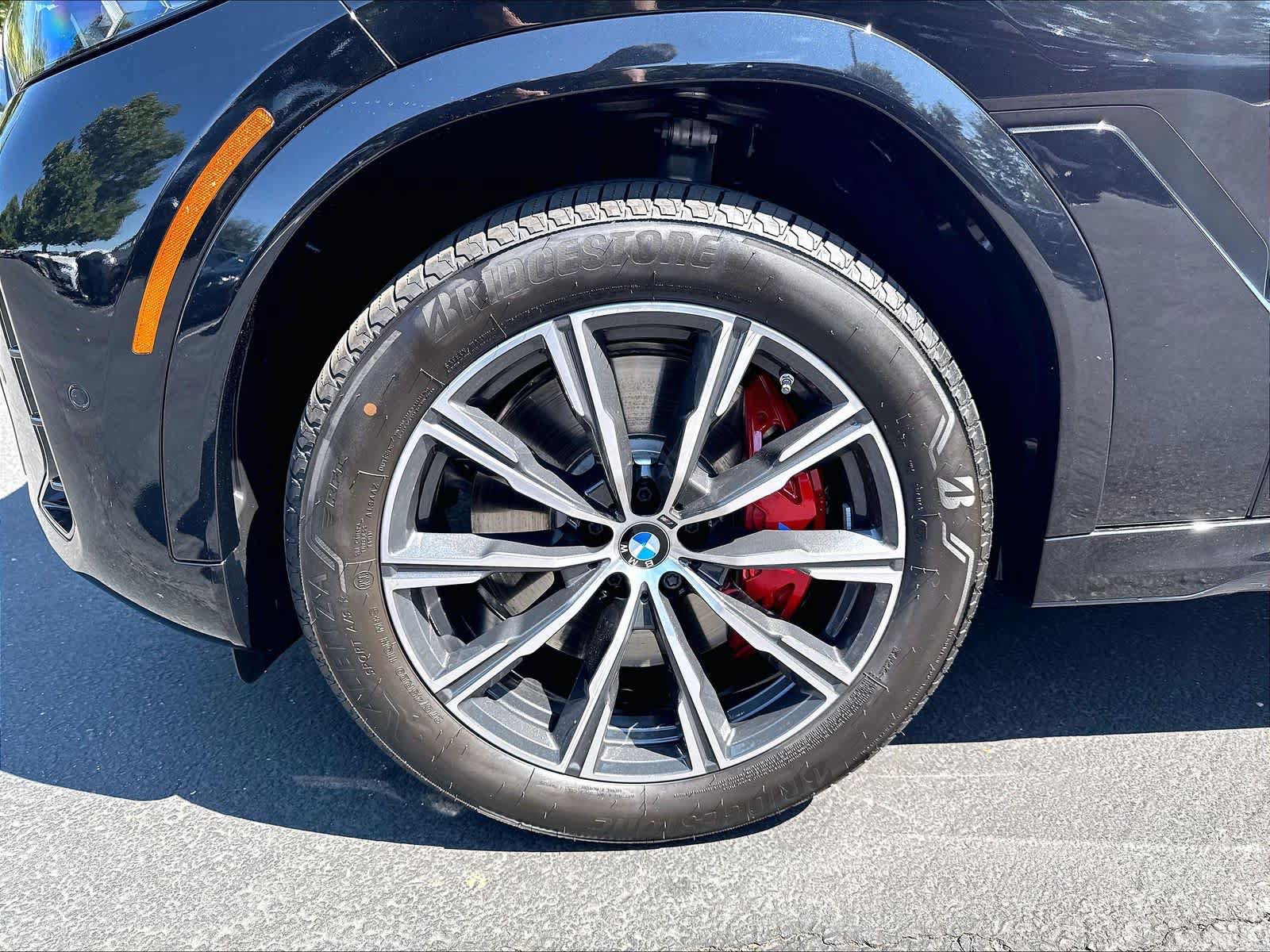 Used 2026 BMW X6 M60i w/ Executive Package AWD/4WD image 36