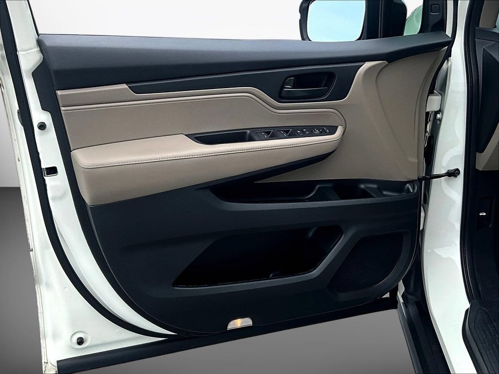 Certified 2019 Honda Odyssey EX image 19