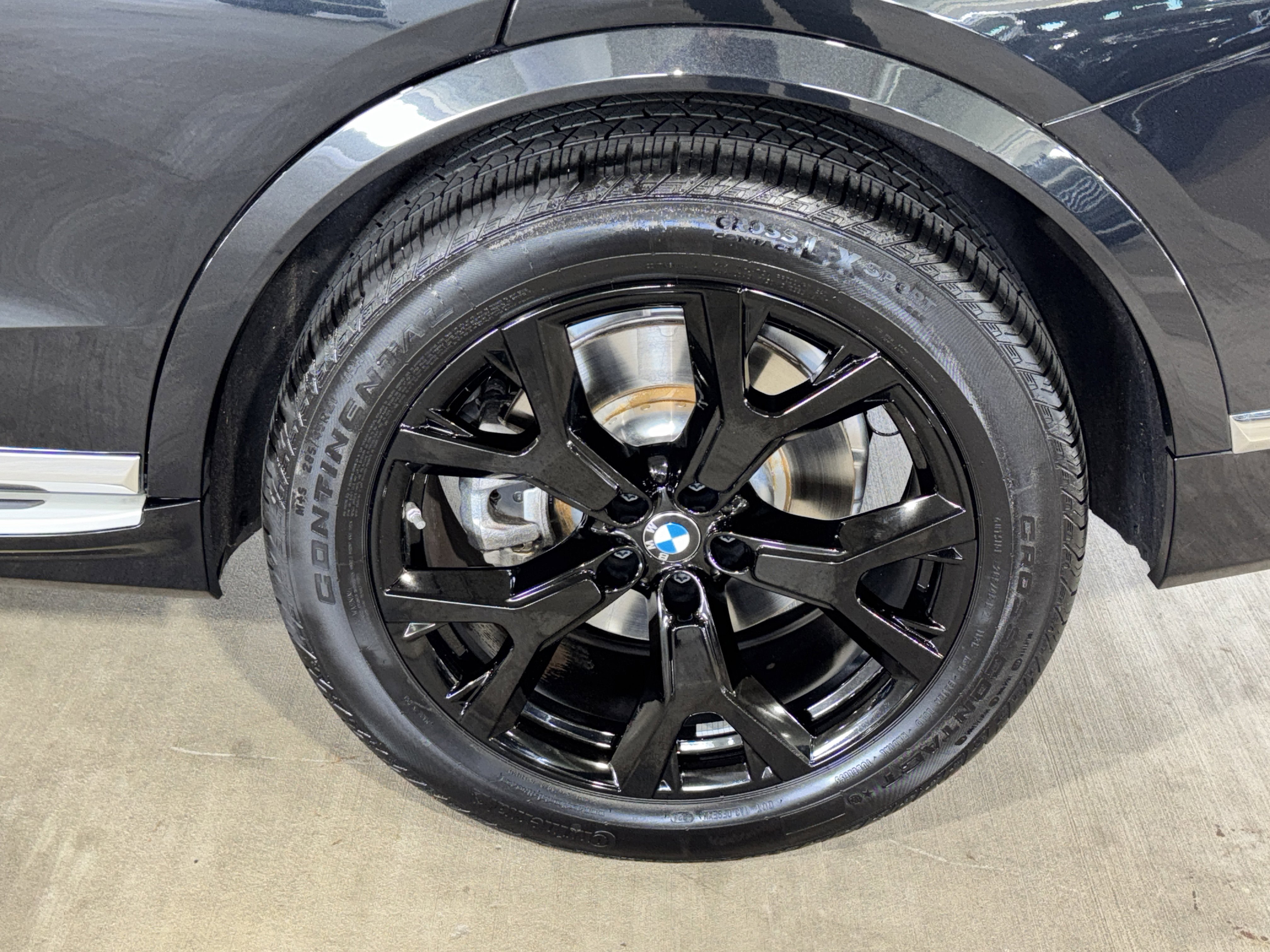 Certified 2025 BMW X7 xDrive40i image 38